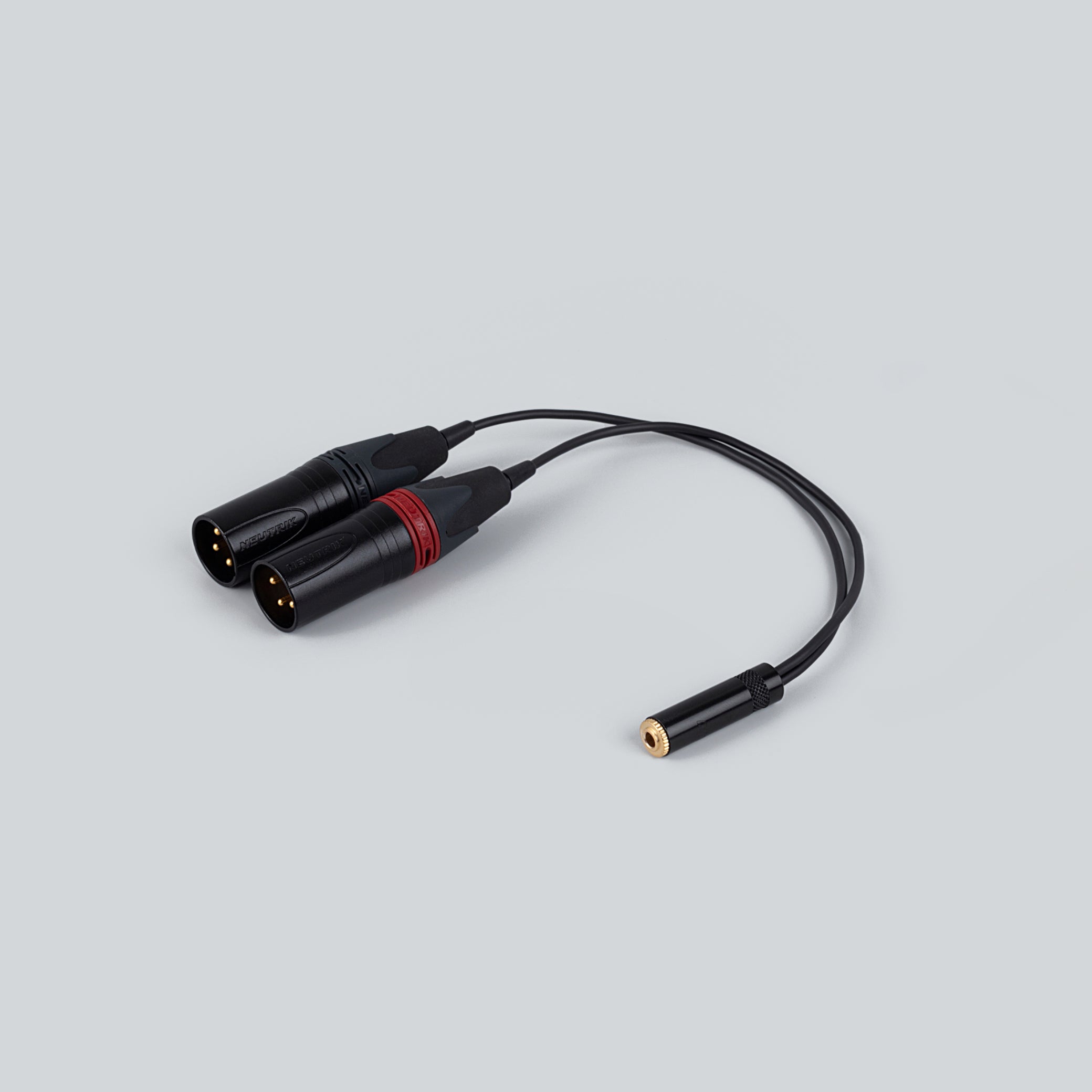 Uši phantom adapter