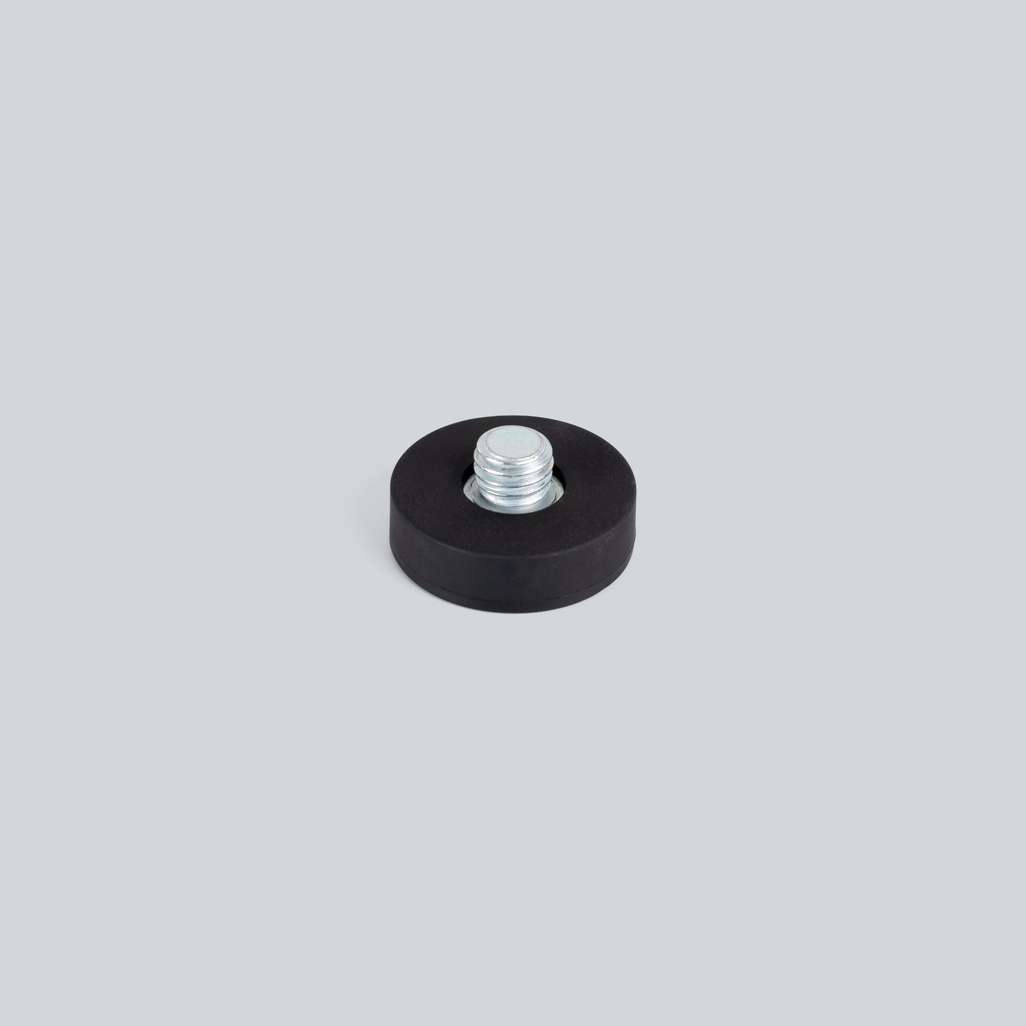 Magnetic microphone mount